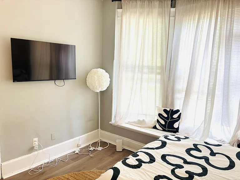 1319 Harbert Ave #3 — Photo 17