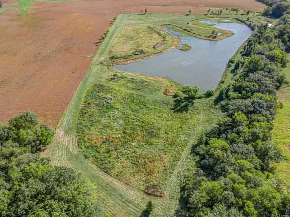 6120 Bohleysville Rd, Millstadt, IL 62260