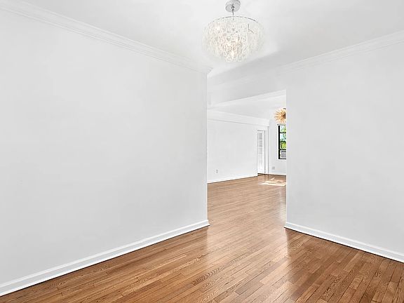 5th image of 30 E 9th St APT 4D