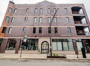 810 N Wolcott Ave APT 2C, Chicago, IL 60622