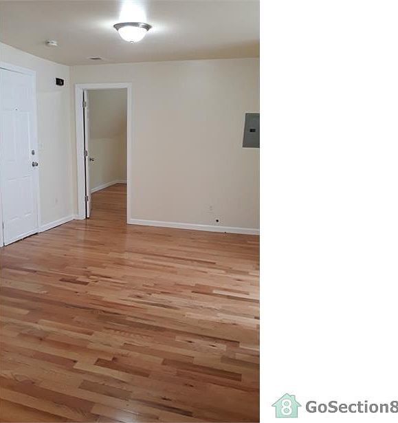2nd image of 17 Kenmore Ave Floor 3