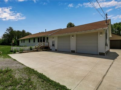 4652 E River Rd, Grand Island, NY, 14072