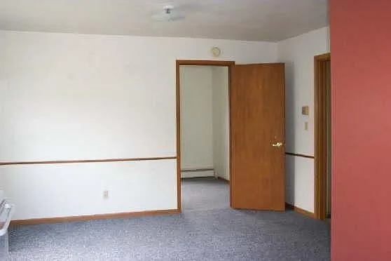 1 bed, 650 sqft, $700 — Photo 4