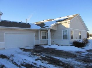 12284 Quail Ridge Dr, Huntley, IL 60142