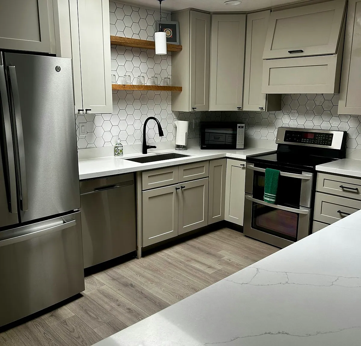 3531 West Old Linden Road, Unit Main House Lot A — Photo 3