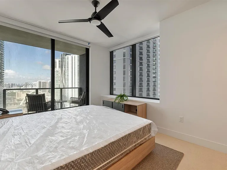 601 NE 1st Ave #2801 — Photo 9