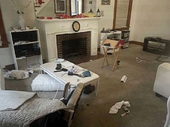 2nd image of 21 Barcelona Ave