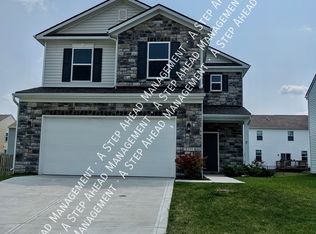 5775 Waterstone Way, Whitestown, IN 46075