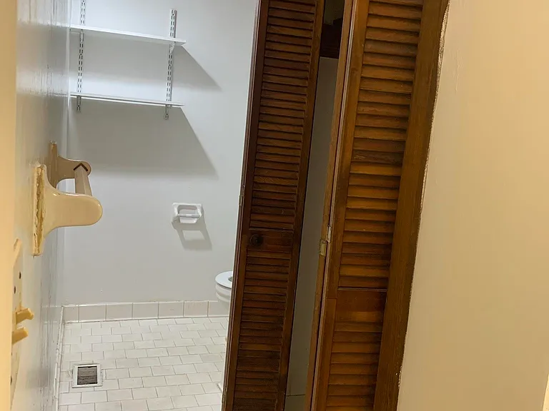 307 Vantage Point Ln #33 — Photo 14