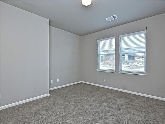 5th image of 611 Tranquility Mtn
