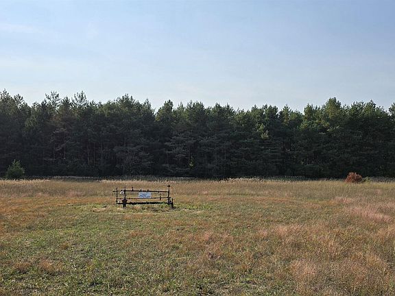 5th image of 8620 Francis Rd