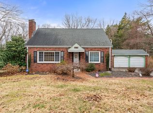 94 Finley St, Manchester, CT 06040