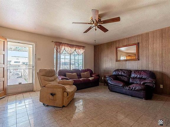 4th image of 1471 N Cadena Ave
