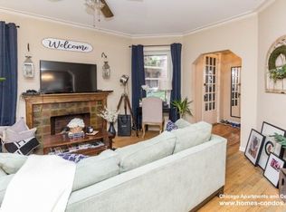 4021 N Clarendon Ave APT 1E, Chicago, IL 60613