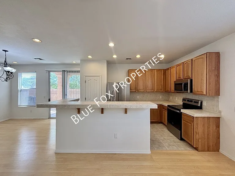 7996 E Senate St — Photo 5
