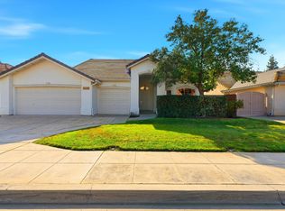 2682 Morris Ave, Clovis, CA