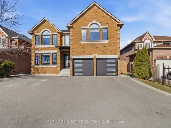 5121 Creditview Rd, Mississauga, ON L5V 1R8