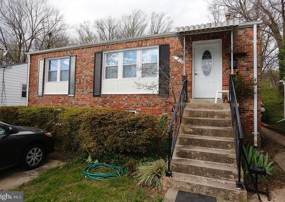 1st image of 717 Anderson Ave