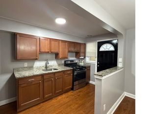 300 Leeanne Rd, Baltimore, MD 21221