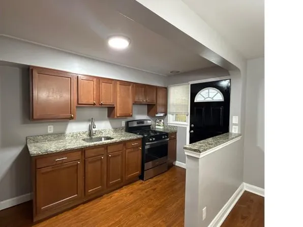 300 Leeanne Rd, Baltimore, MD 21221