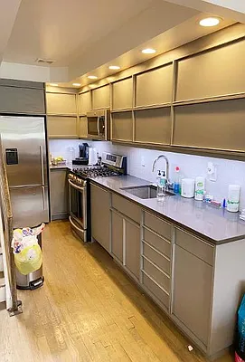 Rented by Point NYC | media 24