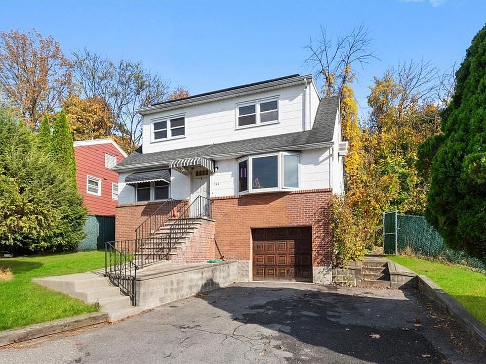 1st image of 204 Endicott Avenue