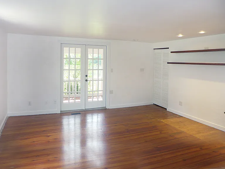 917 Phils Creek Rd — Photo 10