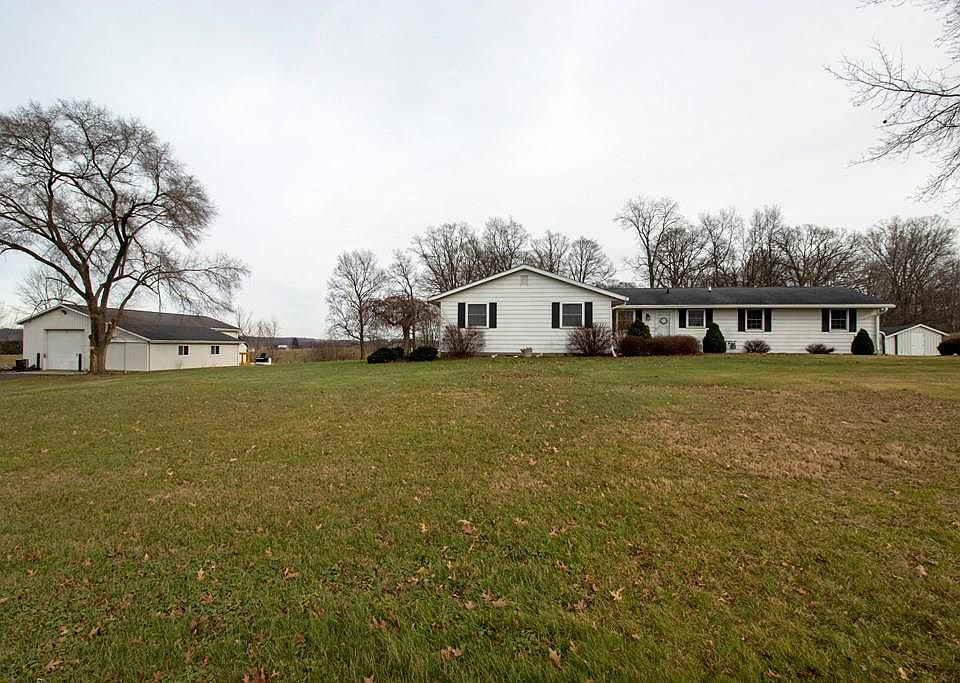 1st image of 1939 Township Road 405