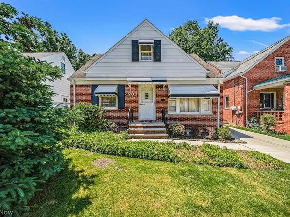 1738 Rockefeller Rd, Wickliffe, OH 44092