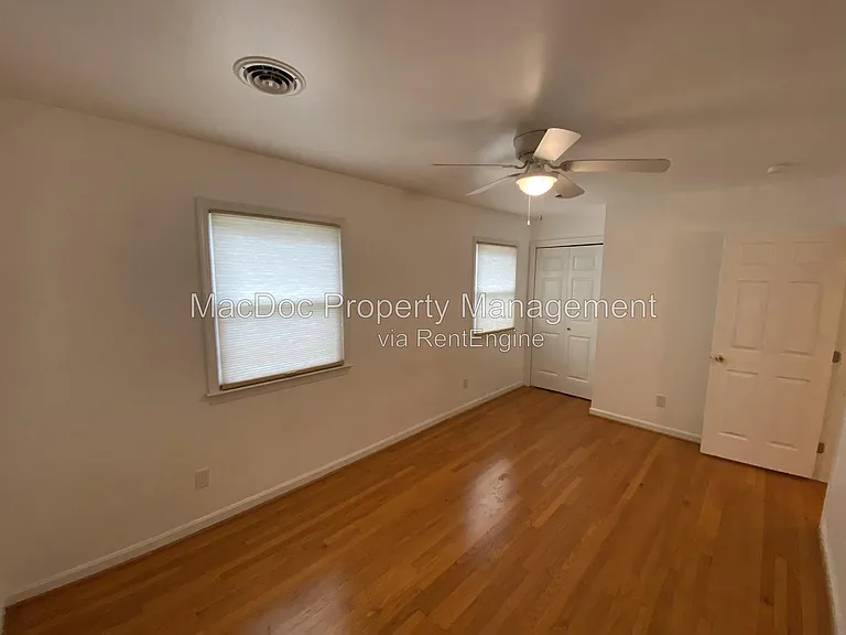 431 Ridgemore St — Photo 17
