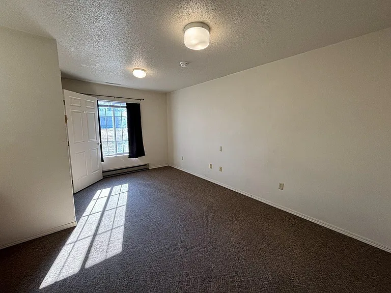 Highland Apartments — Photo 22