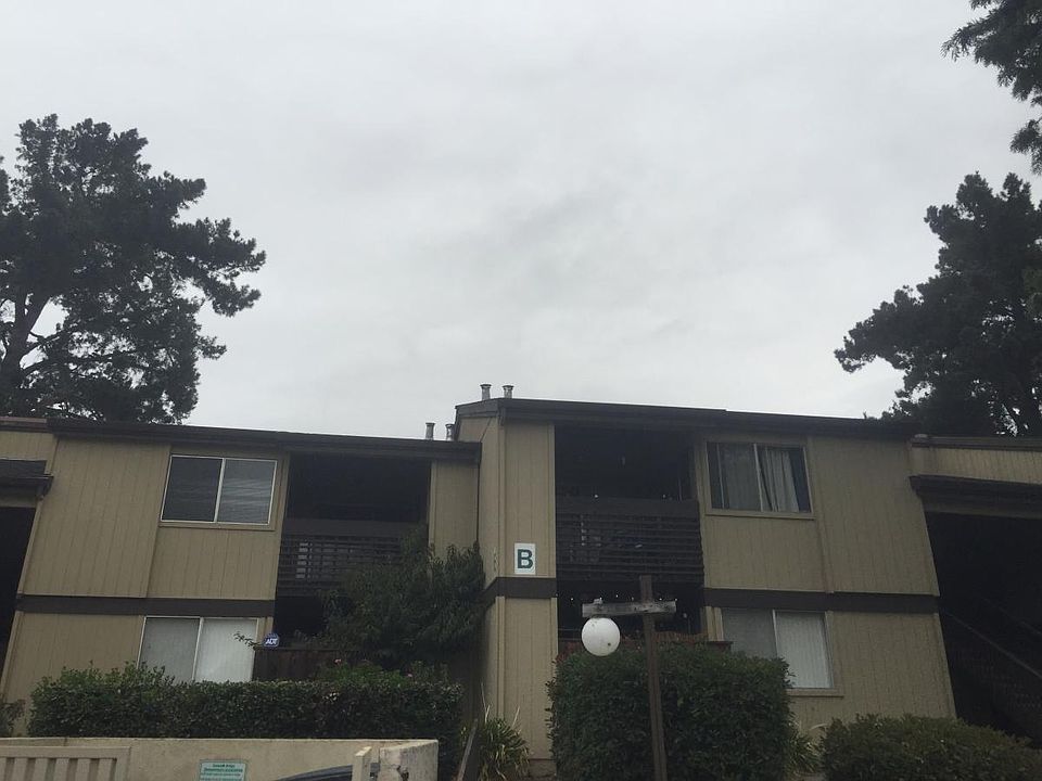 1st image of 355 Parkview Ter #8