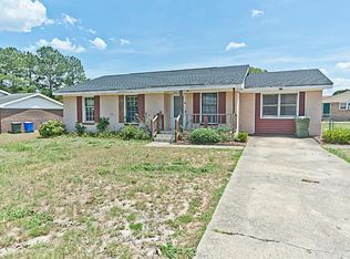 5743 Edmeston Dr, Fayetteville, NC 28311
