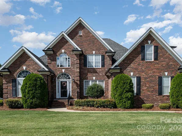 745 King Fredrick Ln SW, Concord, NC 28027