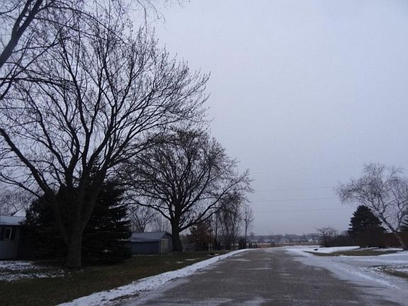 5th image of N5718 Douglas Ct