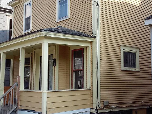 2nd image of 333 W Newell St