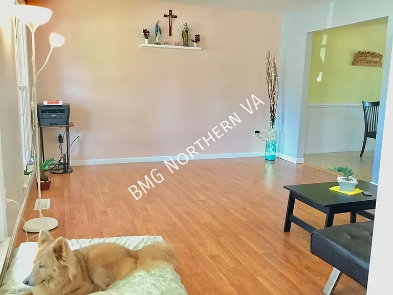 8957 Rolling Rd — Photo 5