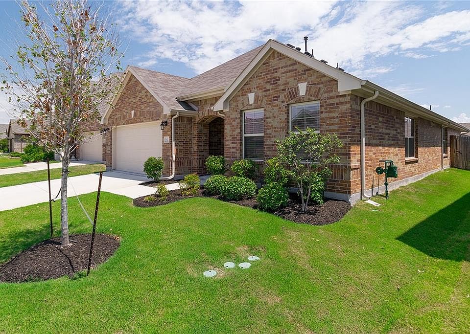 1st image of 821 Bird Creek Dr