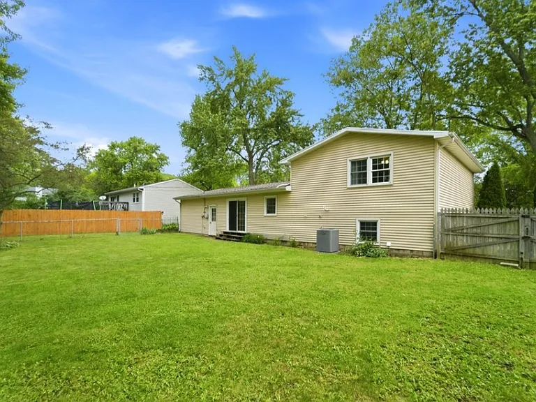 3707 Central Ave — Photo 18
