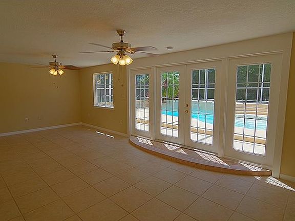 3rd image of 4705 Windflower Cir