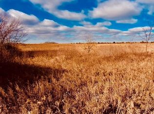 1872 Arkansas Rd, Pomona, KS 66076