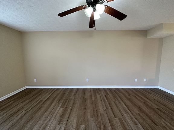 5th image of 2260 McCormick Ln #2260C