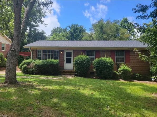 1524 Benbow St, Winston Salem, NC 27106