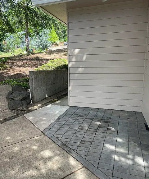2709 Hallmark Ln — Photo 26