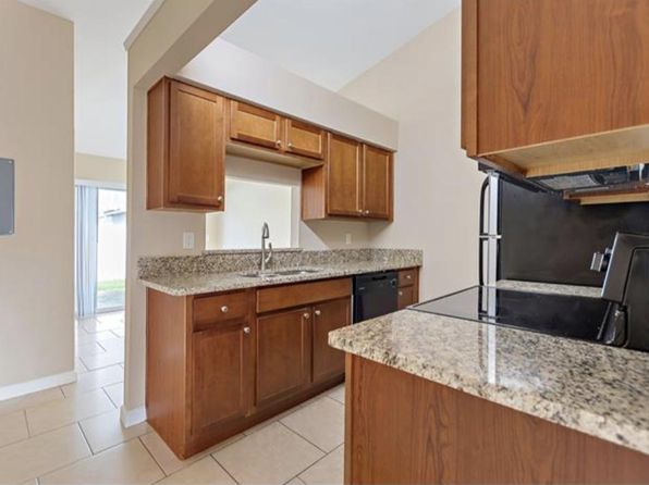 3099 Harmon Ln