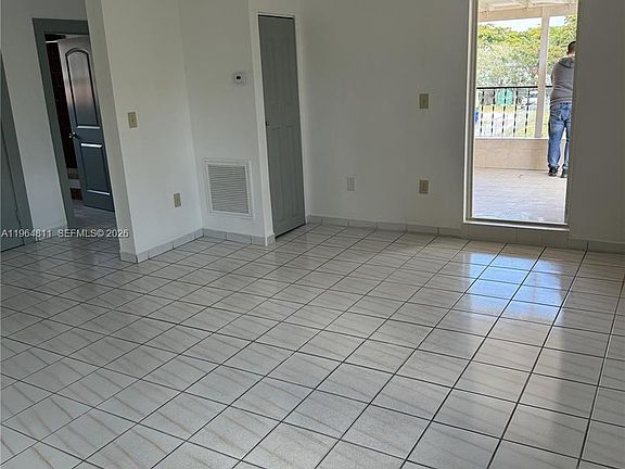 5th image of 1880 SW 9th St #2