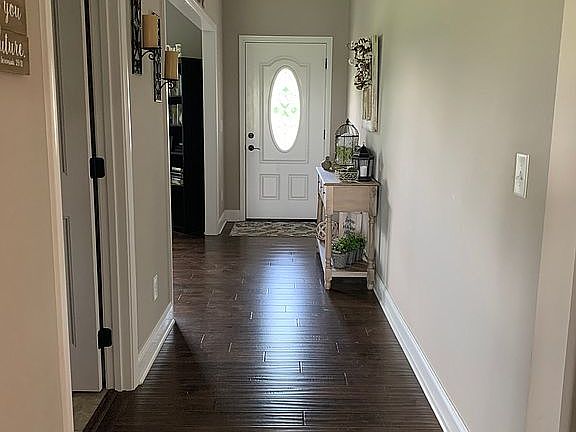 3rd image of 1192 Shadden Dr