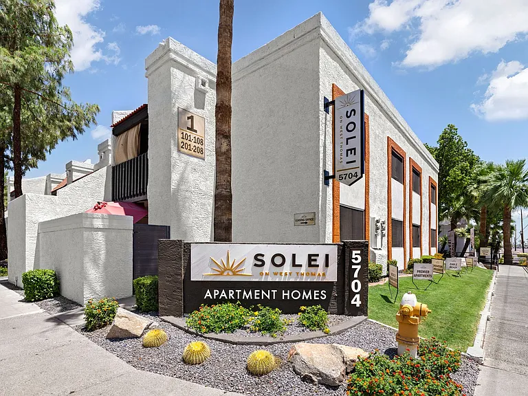 Solei on West Thomas Apartments — Photo 6