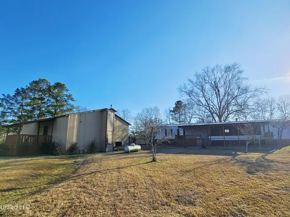 144 Harlan Davis Rd, Lumberton, MS 39455