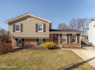 4212 Seagrape Rd, Jeffersontown, KY 40299